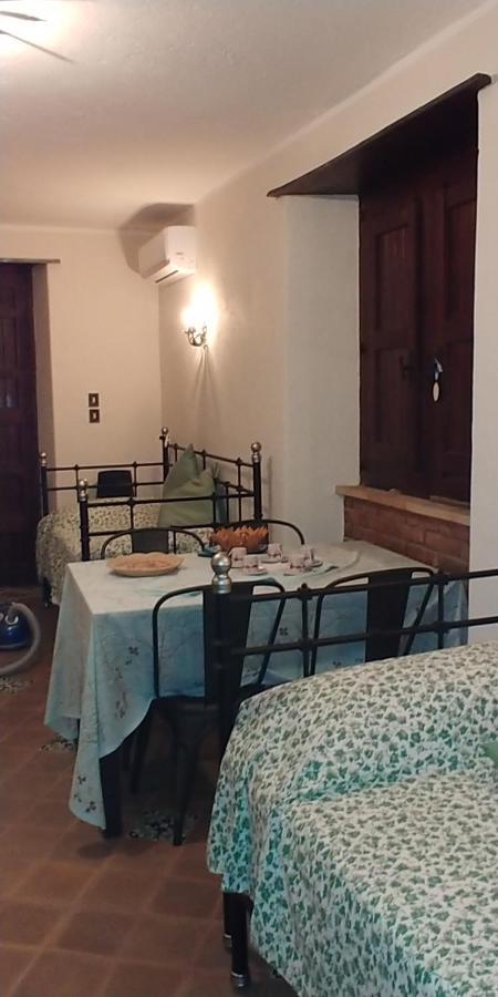 Villa Diana Fiumefreddo di Sicilia Bilik gambar